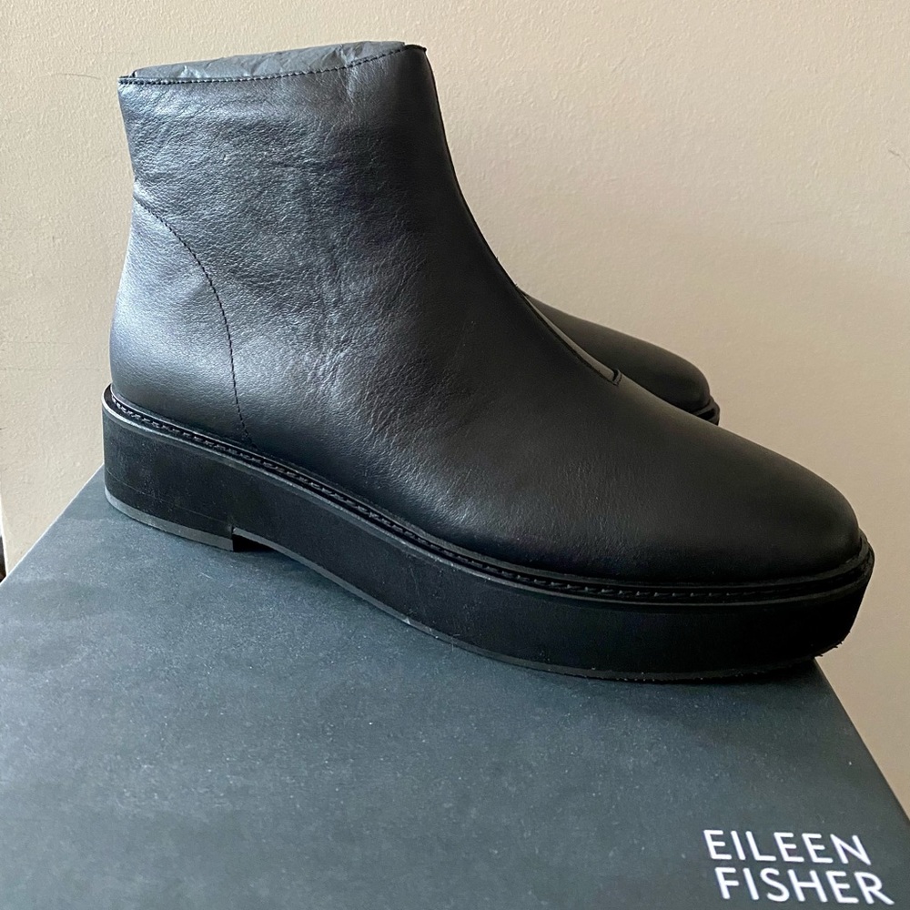 Eileen Fisher Nann Wedge Bootie in Leather Size 9 Sz 9 NIB New in box Black - Picture 8 of 12
